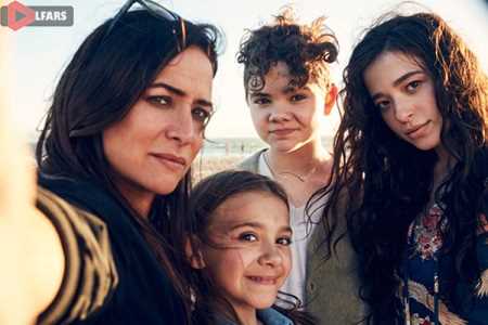 سریال Better Things برای فصل چهارم تمدید شد